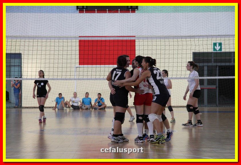 150614 volley 430_tn.jpg
